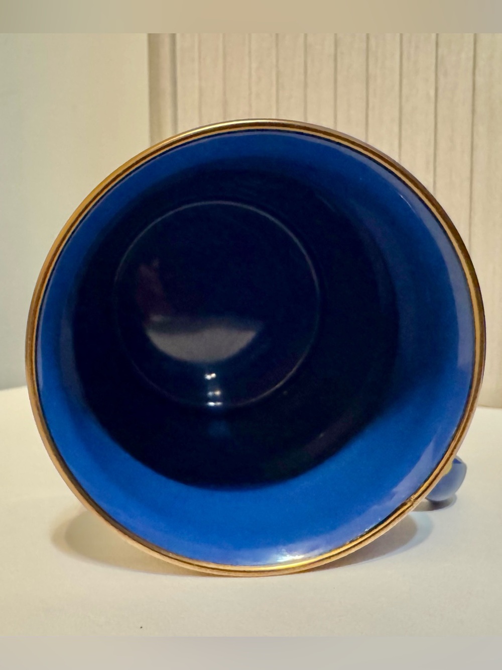 MacKenzie Childs Blue Lapis Flower Market Enamel 16 oz Mug Coffee Tea Gold Rim - Picture 5 of 6